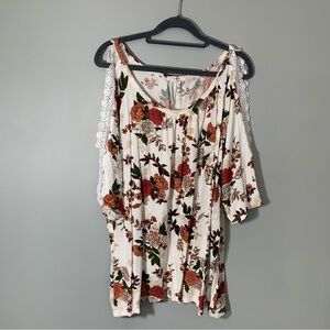 NEW Maurices floral peione cold shoulder lightweight flowy boho shirt top blouse